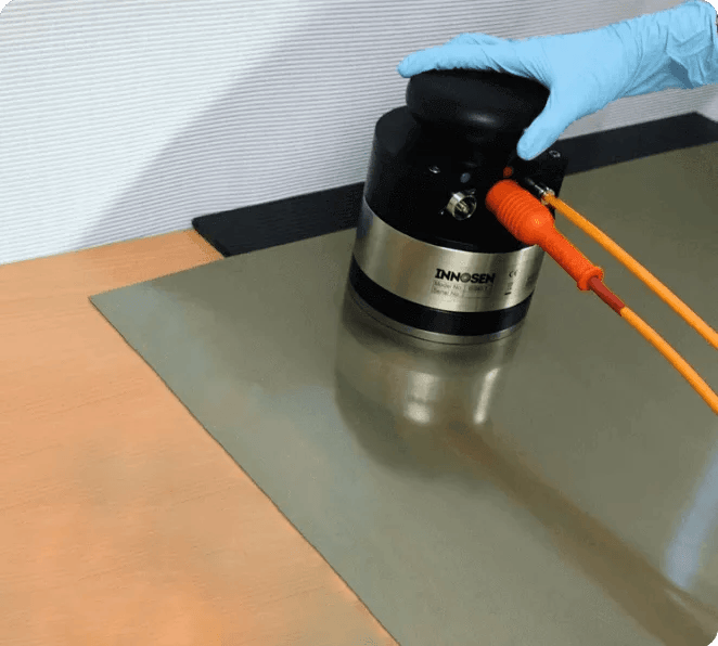 Control de calidad - Hoverprobe® sobre una hoja plana